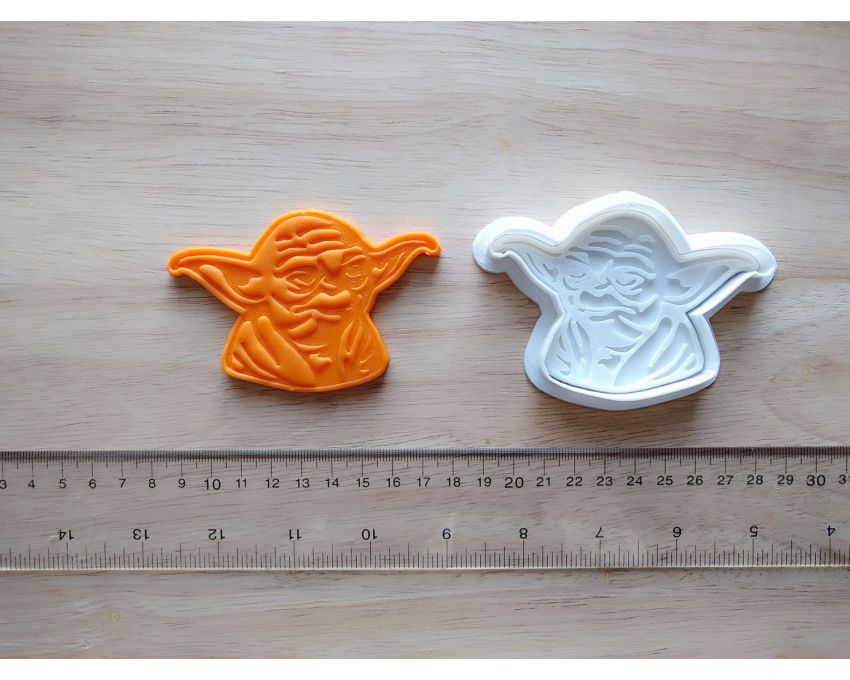 Yoda Cookie Cutter and Stamp Set. Star Wars Cookie Cutter