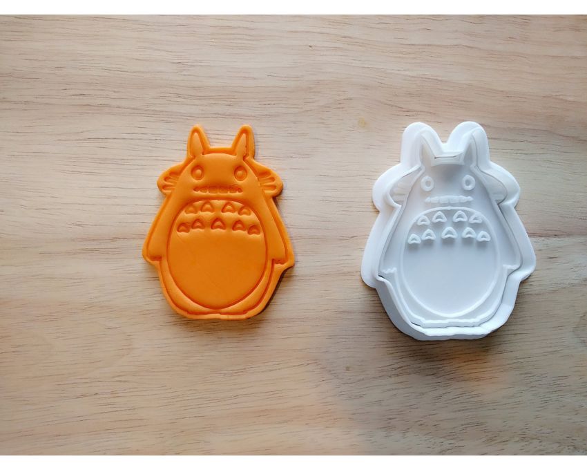 Totoro Cookie Cutter and Stamp Set. Cartoon Cookie Cutter