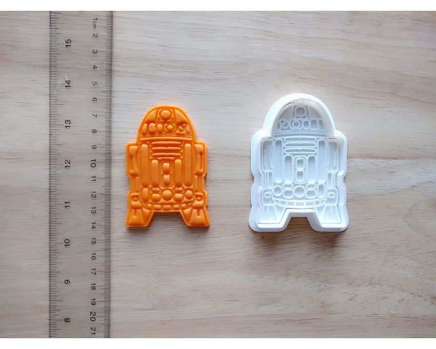 R2D2 Cookie Cutter and Stamp Set. Star Wars Cookie Cutter