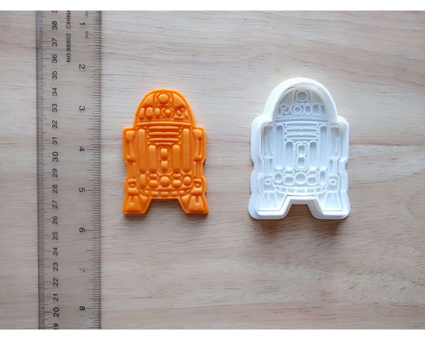 R2D2 Cookie Cutter and Stamp Set. Star Wars Cookie Cutter