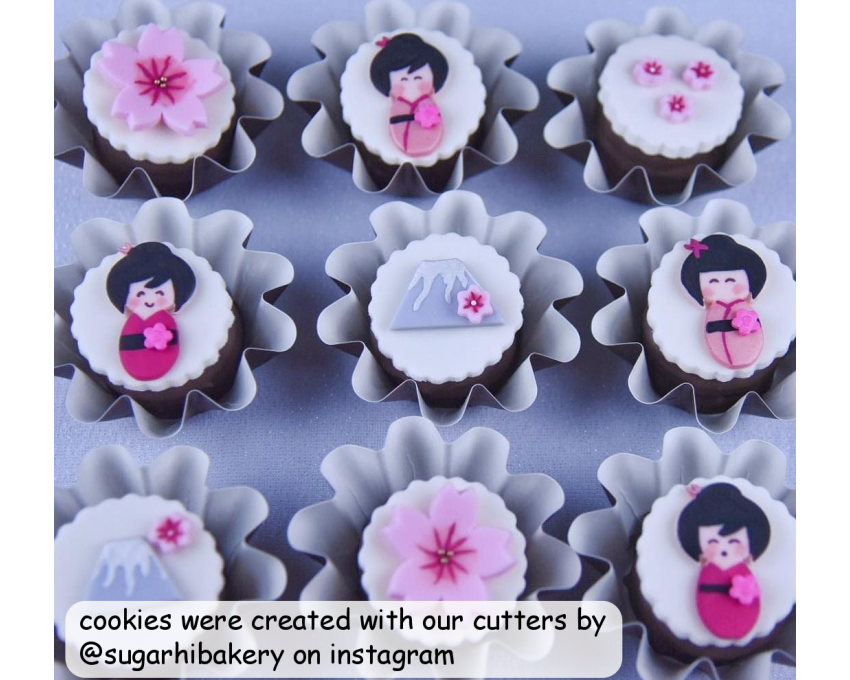 Japanese Cherry Blossom  (Sakura) Cookie Cutter. Flower Cookie Cutter