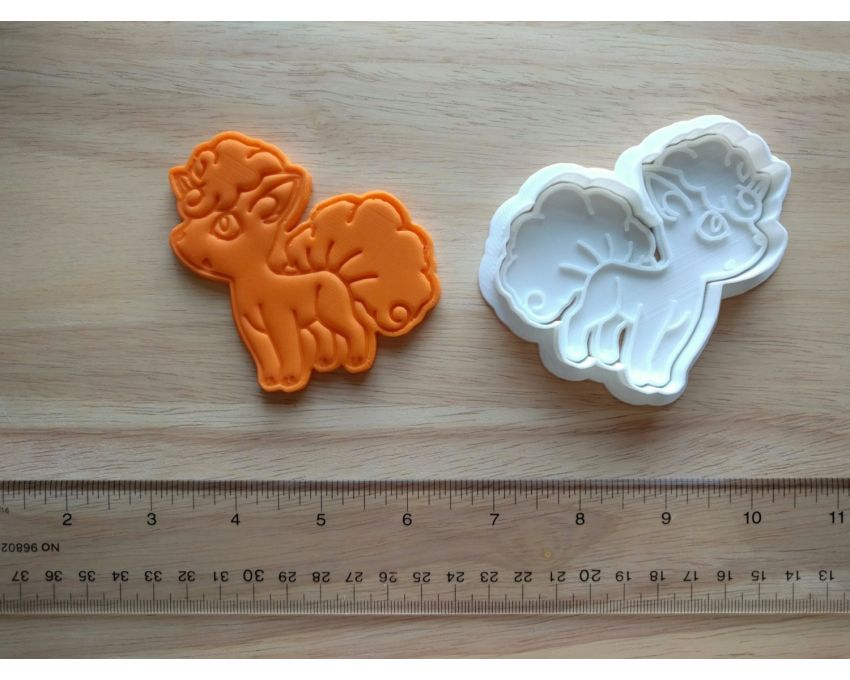 Vulpix Cookie Cutter and Stamp Set. Pokemon Cookie Cutter