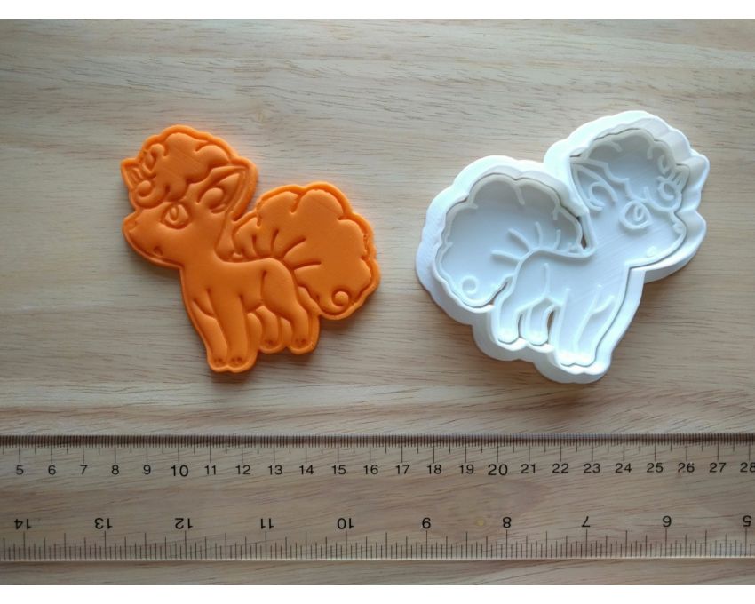 Vulpix Cookie Cutter and Stamp Set. Pokemon Cookie Cutter