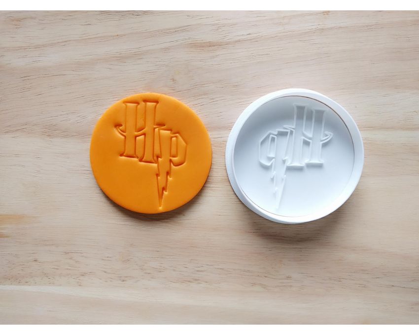Harry Potter Symbol Cookie Cutter and Stamp Set. Unique Cookie Cutter