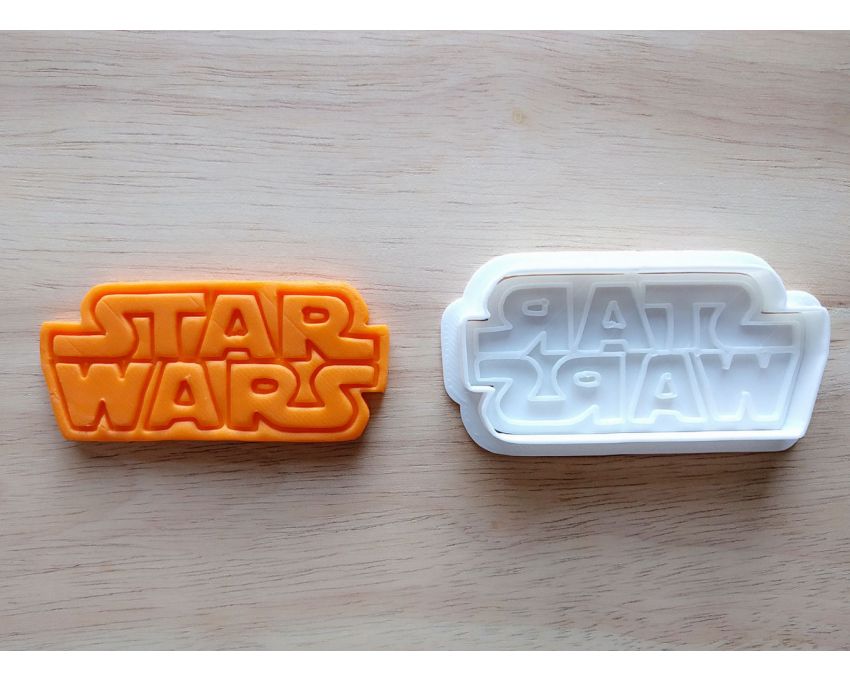 Star Wars Logo Cookie Cutter and Stamp Set. Star Wars Cookie Cutter